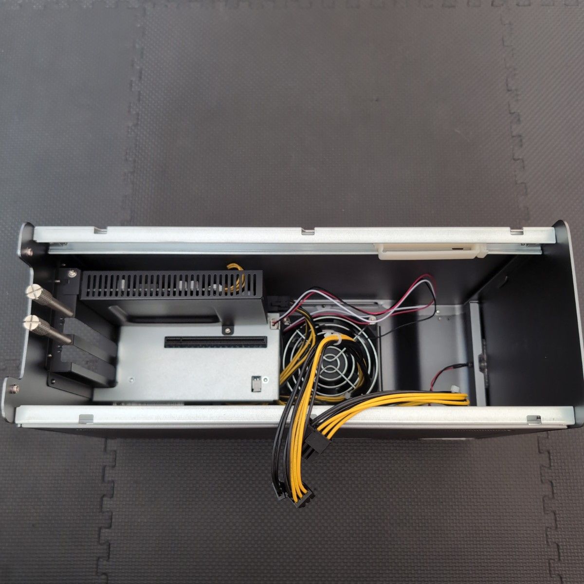 Akitio Node Titan egpu|Yahoo!フリマ(旧PayPayフリマ) Akitio Node Titan egpu|Yahoo!フリマ(旧PayPayフリマ)