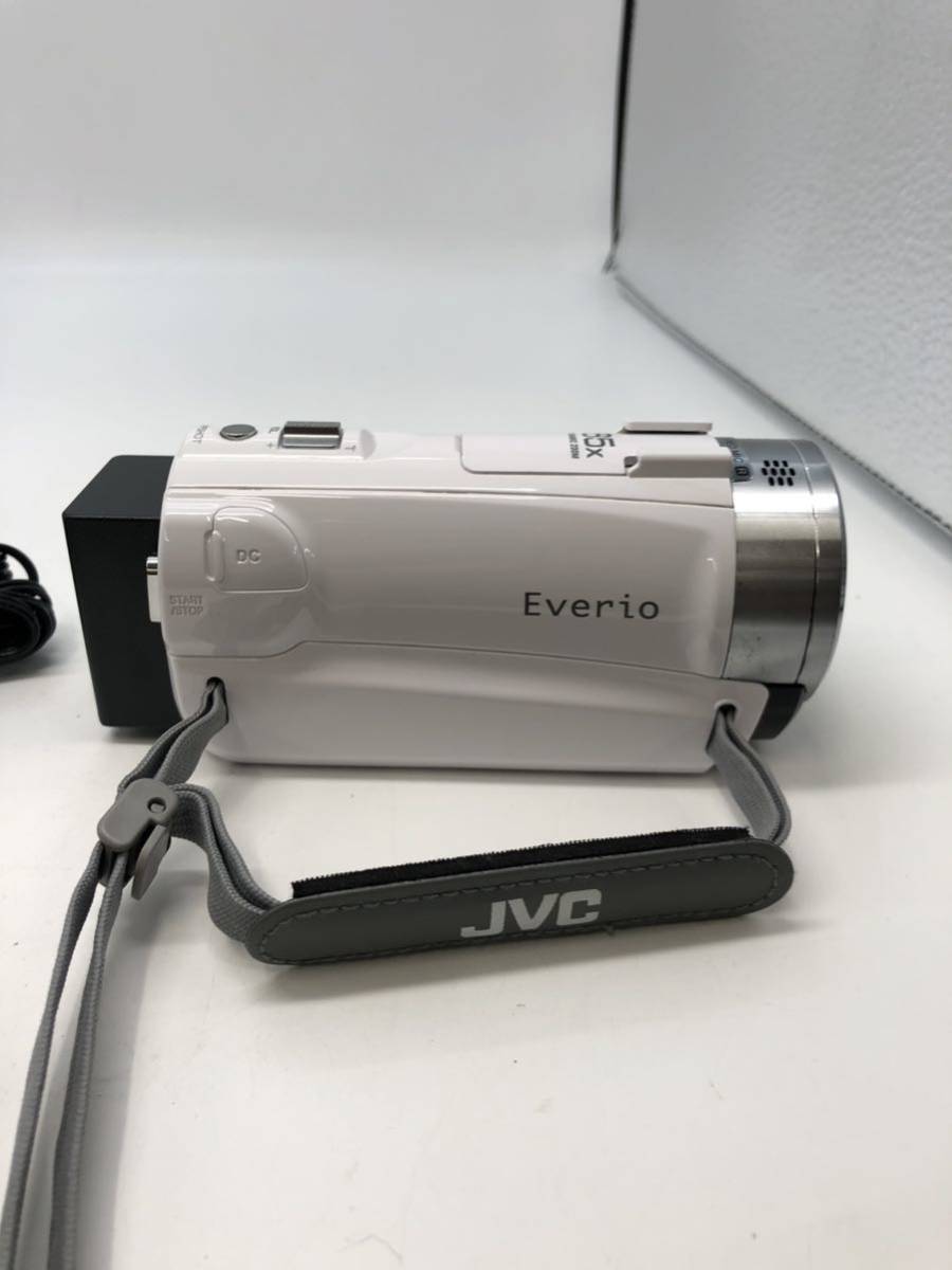 森　JVC エブリオ ビデオカメラ Everio GZ-E765-W FULL HD 動作未確認品_画像4
