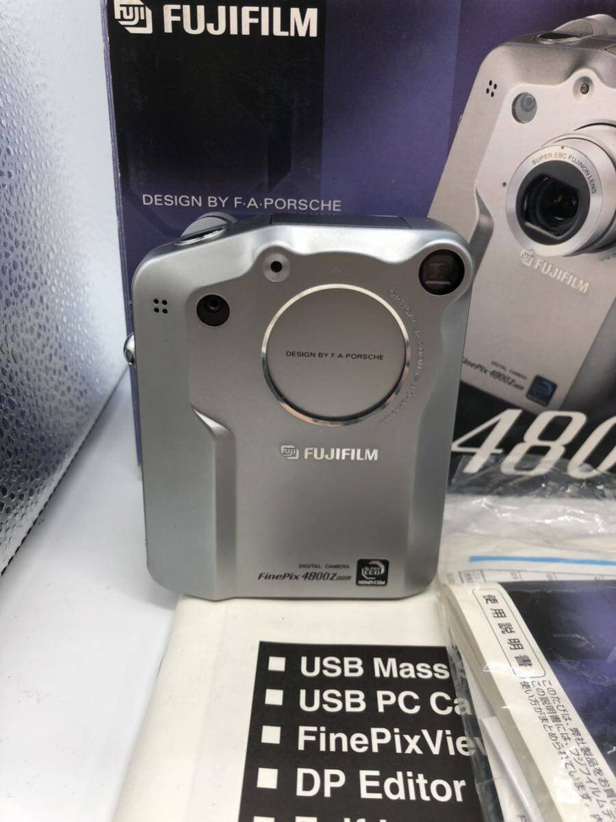 田　富士フィルムFUJIFILM コンパクトカメラ デジタルカメラ　finepix 4800Z 現状品_画像2