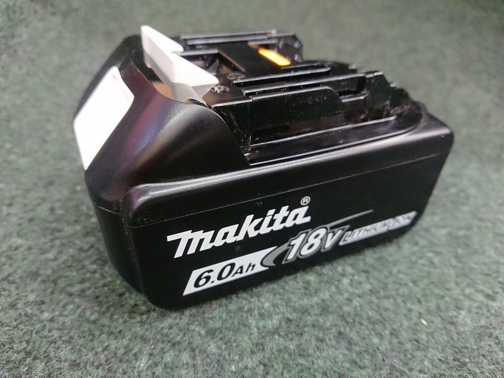 未使用ジャンク Makita マキタ 18V 6.0Ah リチウムイオンバッテリー 雪マーク BL1860B_画像1