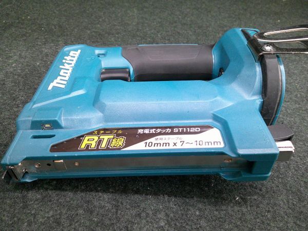 中古 makita マキタ 電動タッカー 18V RT線10mm 充電式タッカ 本体のみ ST112DZの画像5