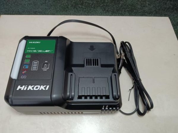 未使用 HIKOKI ハイコーキ 36V／18V／14.4Vバッテリ用急速充電器 UC18YDL2_画像2