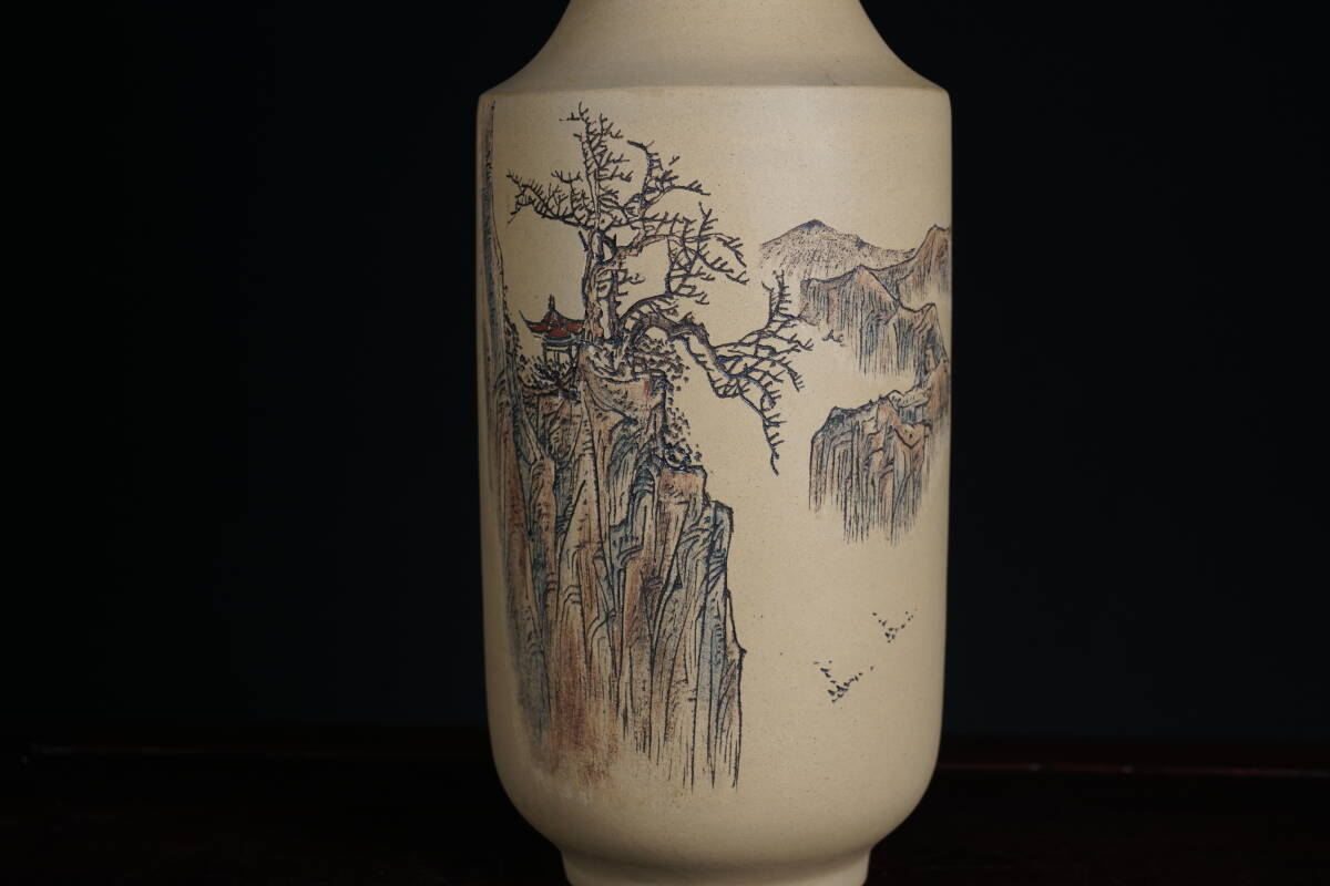 中国宜興　花器　花瓶　白泥　山水図彫花鳥図彫一対　H高さ35.2cm 無落款　宜興紫砂_画像6