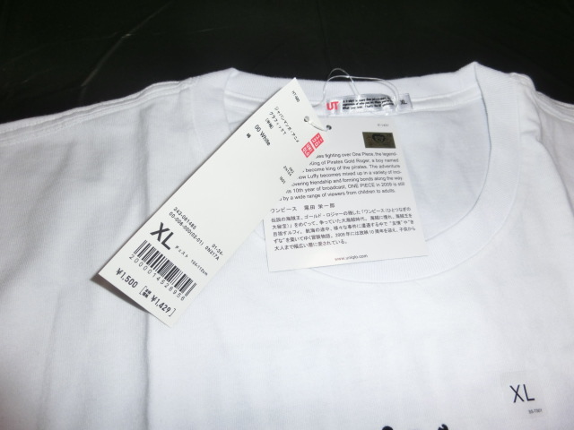 ■ONE PIECE　ユニクロ×ワンピース　コラボTシャツ　サイズＸＬ　UT　半袖　未使用品　タグ付き　白_画像3