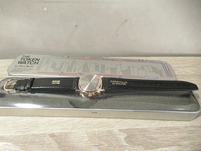〓未使用 BULOVA ブローバ ニューヨーク地下鉄1991年記念 トークン腕時計 TOKEN WATCH ケース付き 電池切れ ξの画像6