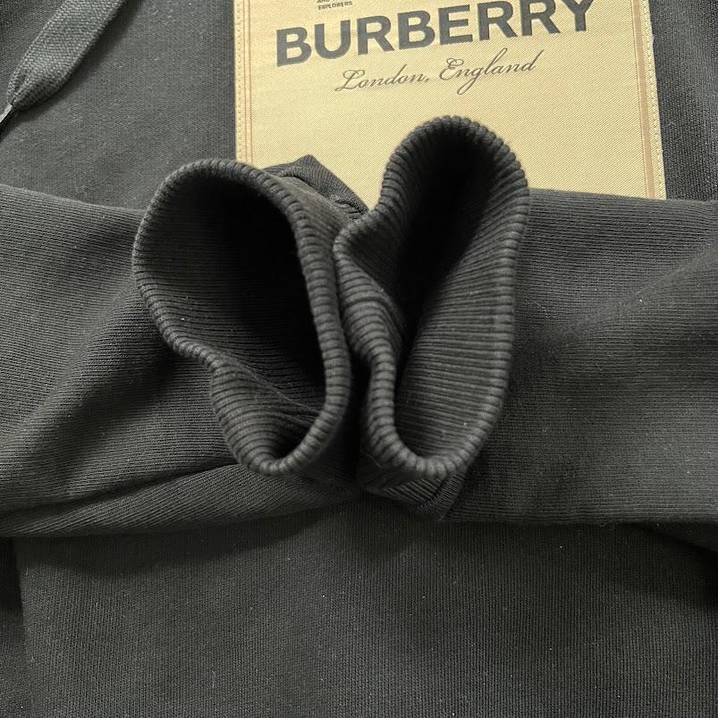 極美品 現行 BURBERRY バーバリー 23SS パーカー スウェット フーディー プルオーバー ブラック 黒 ビッグロゴ プリント コットン XSの画像6