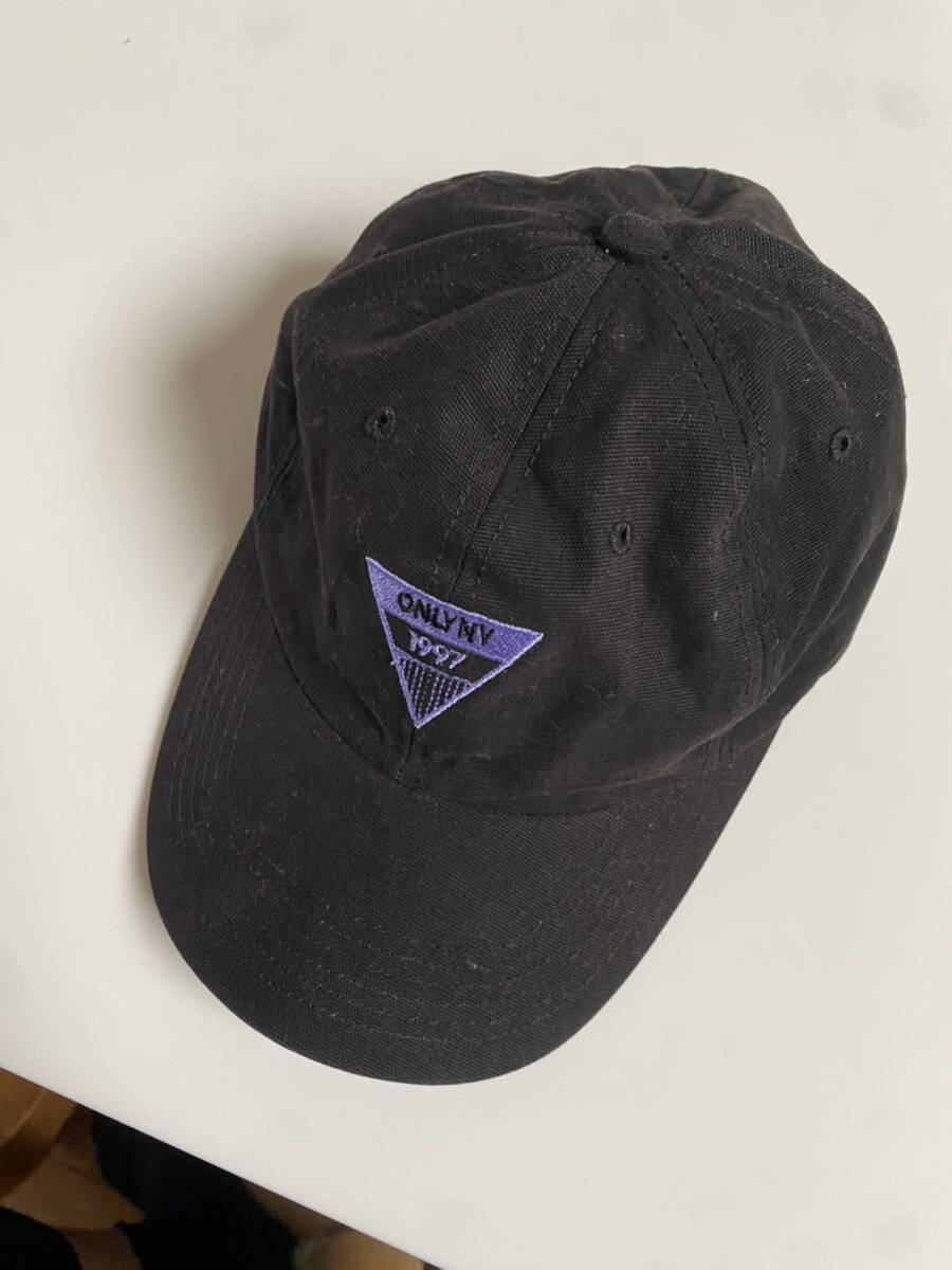 USA製 アメリカ製 ONLY. NY 刺繍ロゴ 1997 ツイル キャップ 帽子 スケボーストリート アメカジ スナップバック 56~58 フリーサイズの画像10