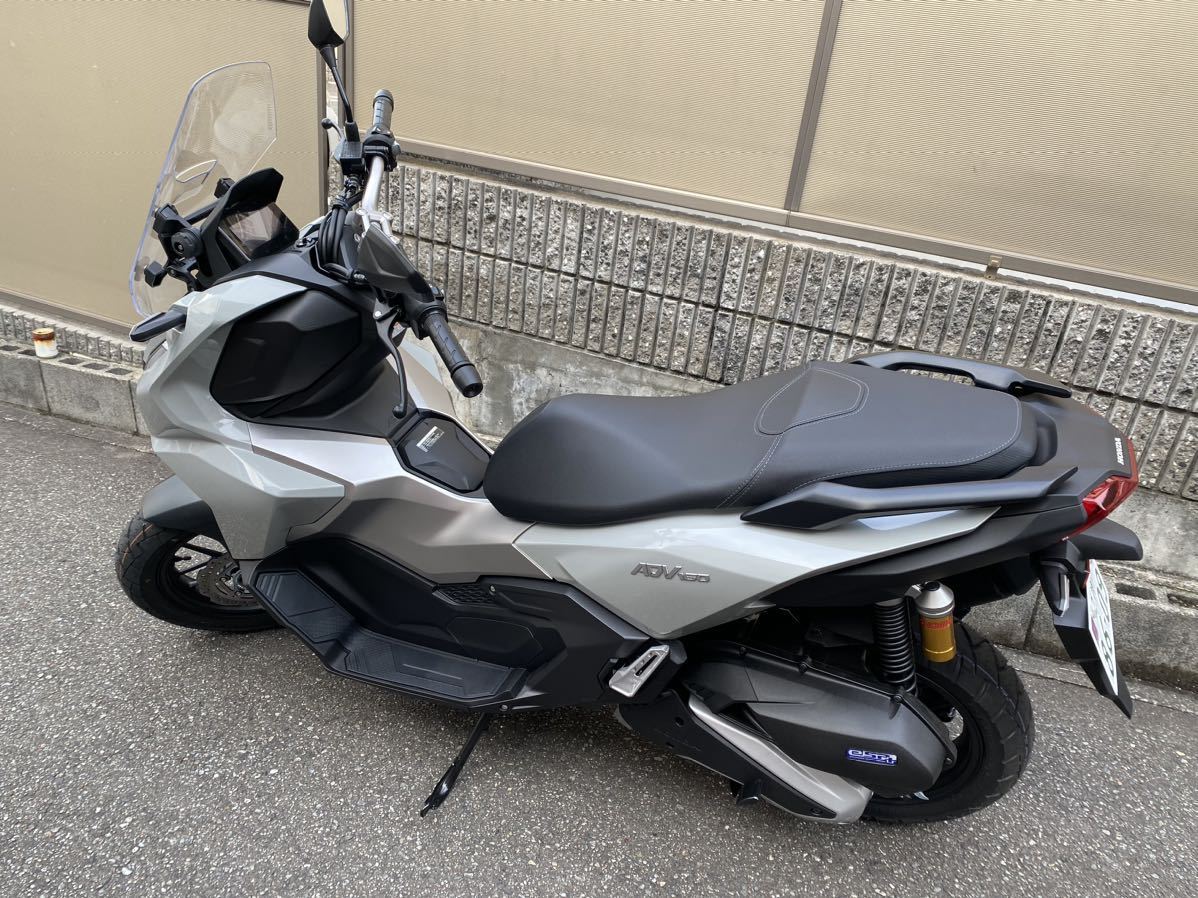 ♪美車♪ ADV160 パールスモーキーグレー 走行少ないです♪ ホンダ PCX125 PCX150 PCX160 NMAX125 NMAX155 シグナスグリファス Xフォースの画像4