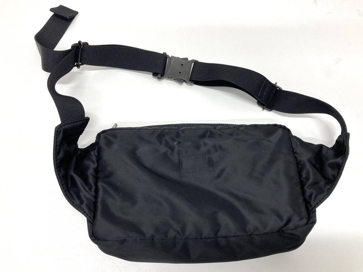 【38279】PORTER ポーター TANKER タンカー 黒 ブラック WAIST BAG ウエストバッグ ポーチ_画像2