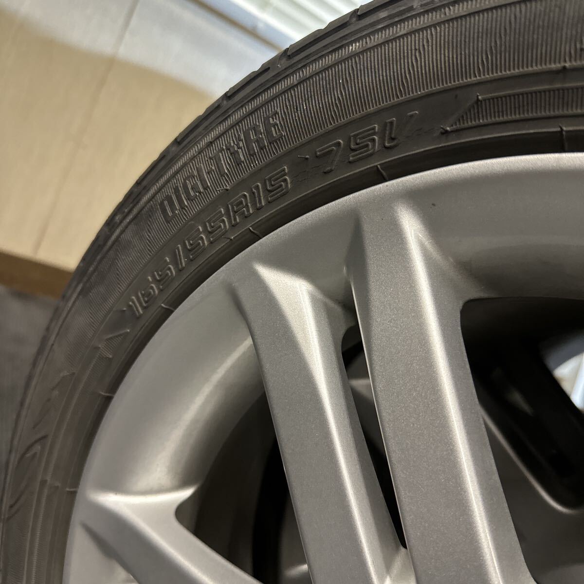 4.アルミホイール ダイハツ純正 15インチ カスタム ノーマルタイヤ 軽自動車用 165/55R15 _画像10