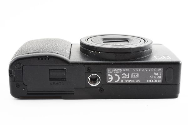 【箱付き・付属品多数】 RICOH リコー GR DIGITAL III 3 コンパクト デジタルカメラ コンデジ #711の画像9