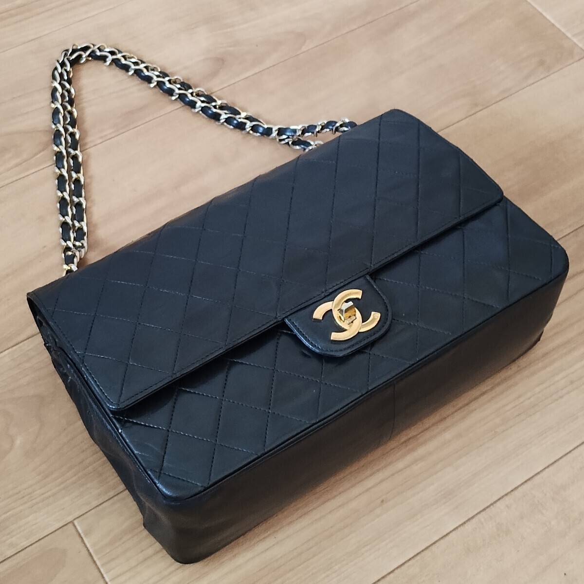 1円スタート 正規品 シャネル CHANEL チェーンショルダーバッグ マトラッセ ラムスキン ダブルフラップ Wフラップ _画像3