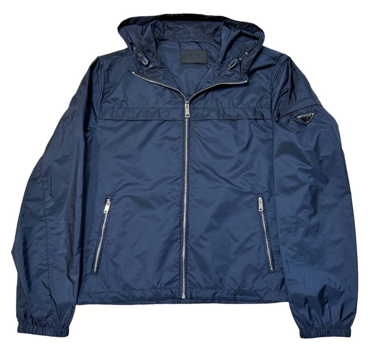 美品】PRADA プラダ【SGA466 R131 Q04】トライアングル ロゴ 美品】PRADA プラダ【SGA466 R131 Q04】トライアングル ロゴ