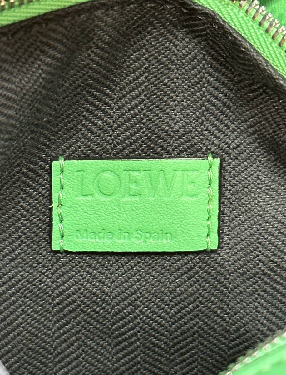 【美品】LOEWE ロエベ【B510U89X02】PUZZLE MINI BUMBAG パズル ミニ バムバッグ 22SS アップルグリーン ボディバッグMINI_画像10