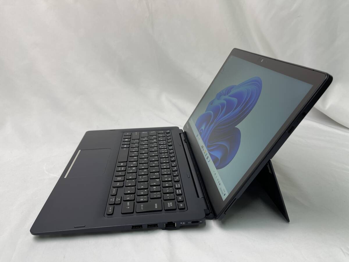 東芝 dynabook D83/DR タブレットPC［Intel Core i5-8250U／メモリ8GB／SSD128GB／Win11／13.3インチ］ノートパソコン【ジャンク】592_画像3