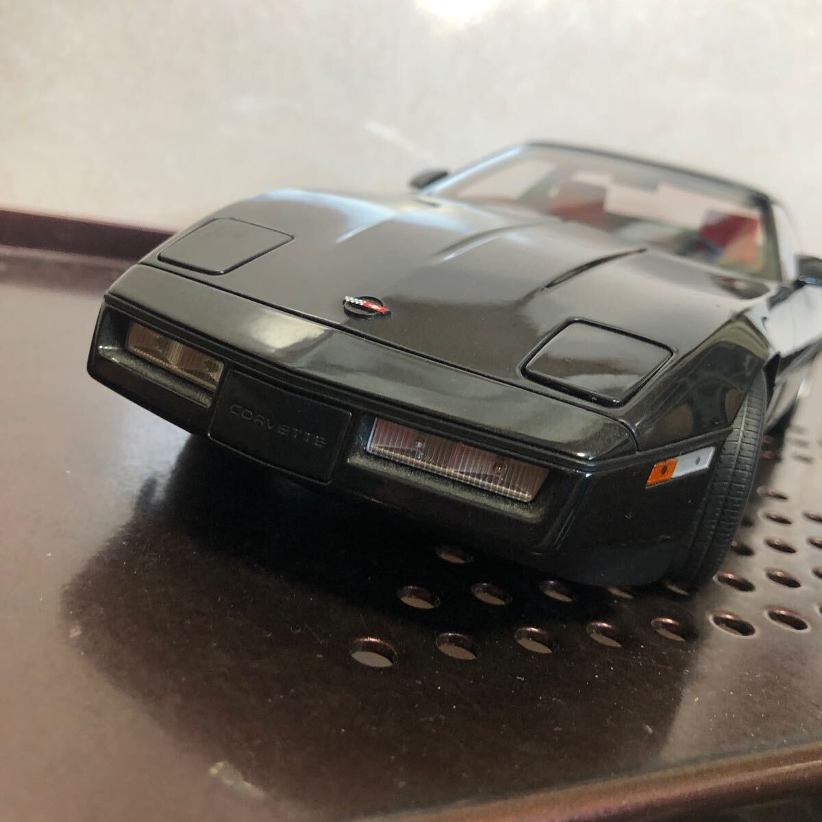 880 AUTOart 1/18 コルベット Corvette 1986 黒 ブラック オートアート ミニカー 模型 完成品の画像2