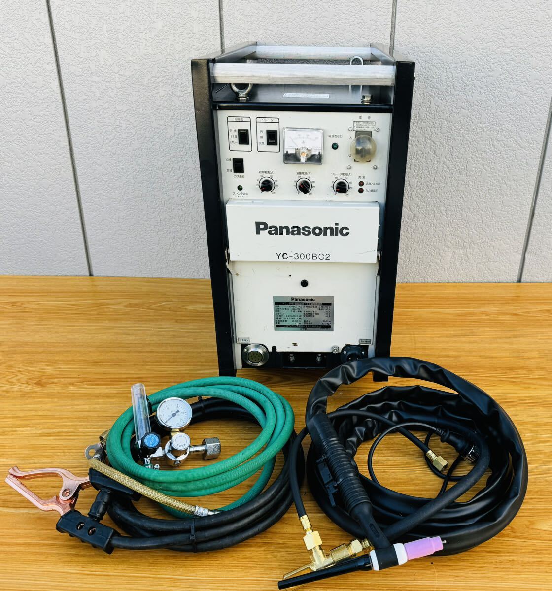 Panasonic inverter control direct current TIG welding for power supply YC-300BC2 operation verification settled 