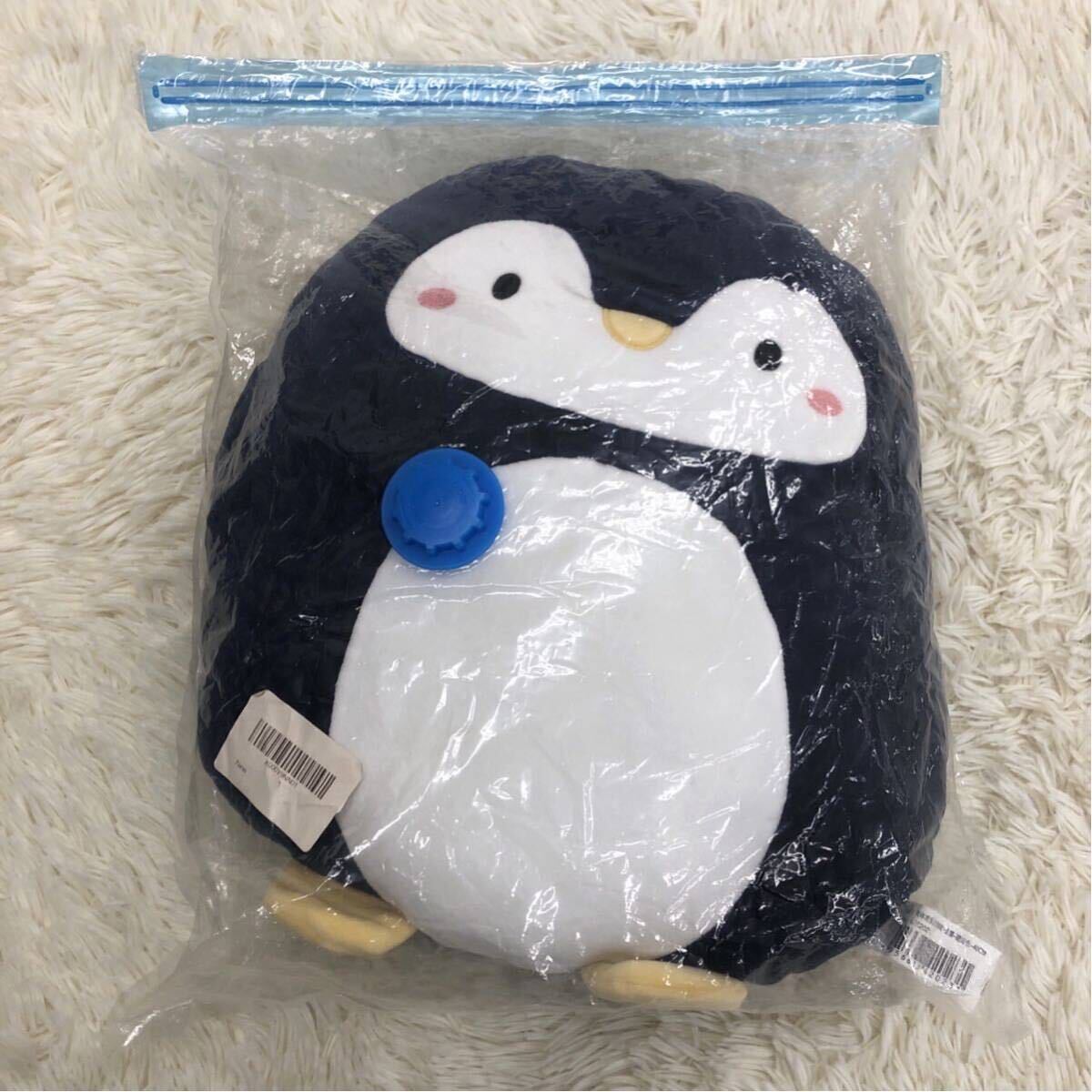 【新品】ぺんぎん ぬいぐるみ 抱き枕 クッション 添い寝枕 おもちゃ 動物 アニマル ペンギン 柔らかい ふわふわ ネイビー 40×34×9cmの画像6