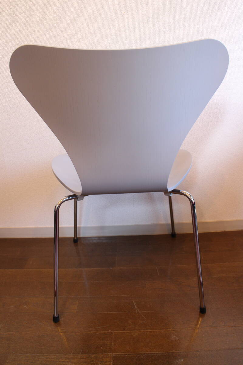 ★☆良品 Fritz Hansen フリッツハンセン SERIES7 セブンチェア NINE GREY ナイングレー アルネ・ヤコブセン Arne Jacobsen 2/2☆★の画像5