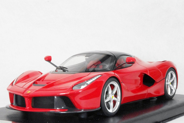 ● 1/18 フェラーリ 〓 ラ フェラーリ / レッド 〓 Ferrari La Ferrari