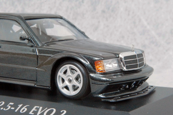 * 1/43 Mercedes Benz = 190E 2.5-16 EVO 2 / 1990 blue black metallic = Mercedes Benz