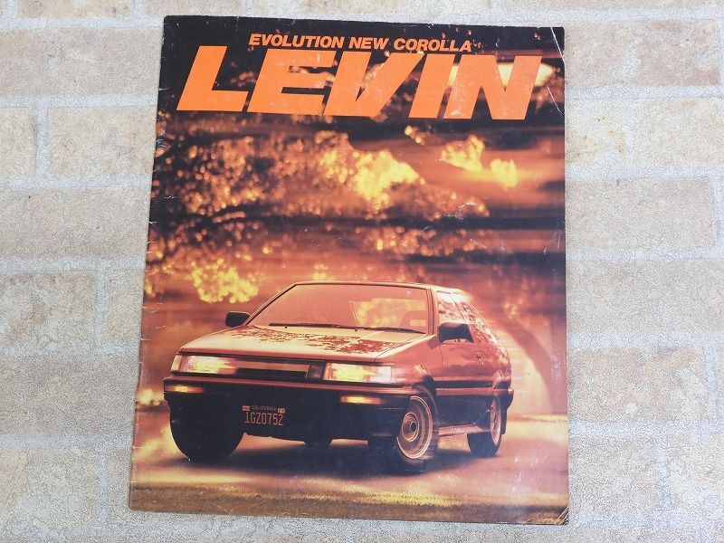 Toyota/Toyota Evolution New Corolla Levin Corolla Levin июль 1986 г./В то время, автомобильный каталог [922Y1]