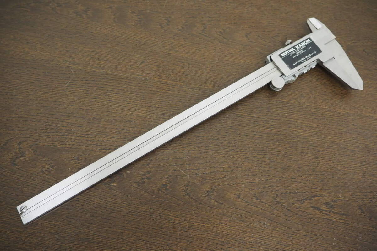 中村製作所 デジタルノギス【0-300mm/30cm】EMA-30 BESTOOL 中村製作所 デジタルノギス【0-300mm/30cm】EMA-30 BESTOOL