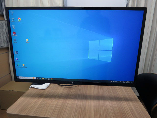 2019年製 LG 31 5型液晶モニター 32MP58HQ-P アーム付きモニター 2019年製 LG 31 5型液晶モニター 32MP58HQ-P アーム付きモニター