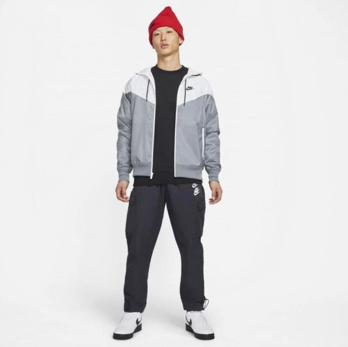 新品 NIKE ウィンドランナー トレイル ウインドブレーカー 新品 NIKE ウィンドランナー トレイル ウインドブレーカー