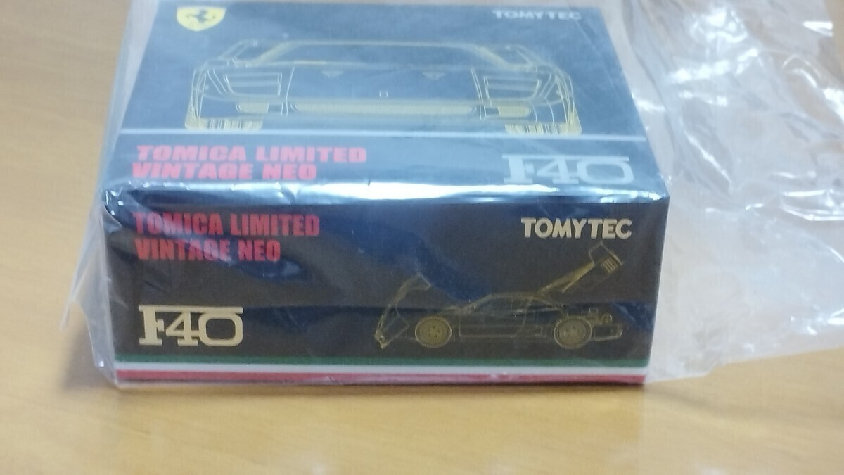 トミカ ヴィンテージ フェラーリ F40 タカラトミーモールオリジナル限定 黄色 1/64 未展示品 の画像3
