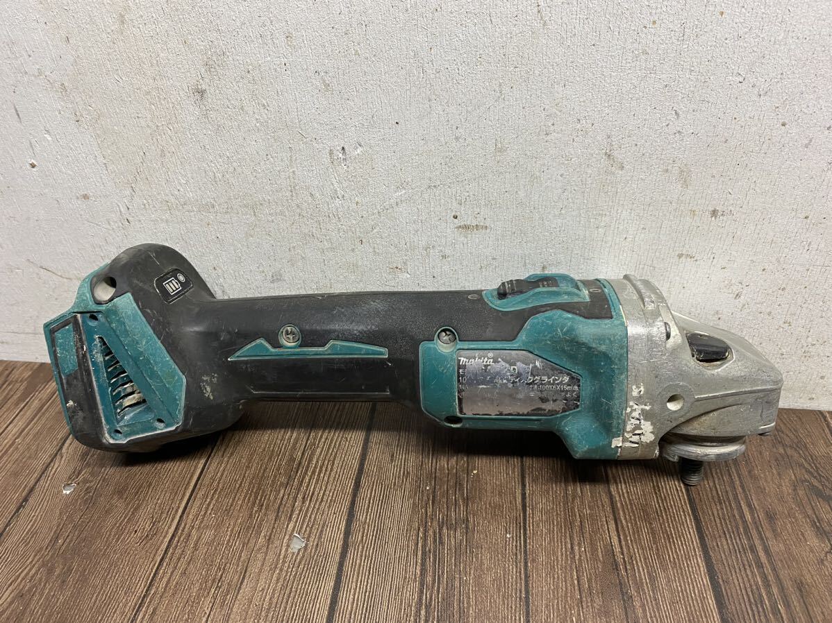 makita GA404D充電式ディスクグラインダ 18V _画像1