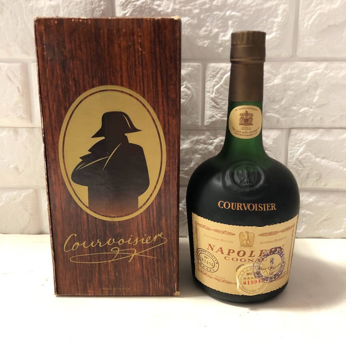 ■未開栓■古酒■ COURVOISIER NAPOLEON クルボアジェ ナポレオン BRANDY ブランデー COGNAC コニャック 700ml 40％の画像1