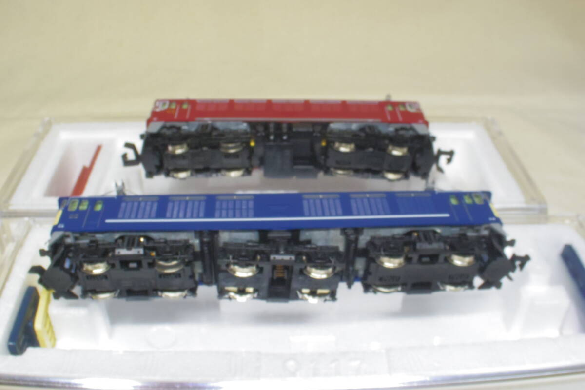 トミックス　97913　国鉄　EF64形電気機関車（77号機・お召塗装）・ED75形電気機関車（121号機・お召塗装）セット　限定品 _画像8