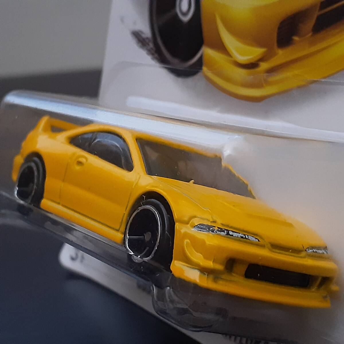 HOT WHeeLs HONDA CUSTOM ACURA INTEGRA GSR VTEC 黄 ホンダ インテグラ ミニカー ドリフト 仕様 走り屋 アキュラ ホットウィール_画像3