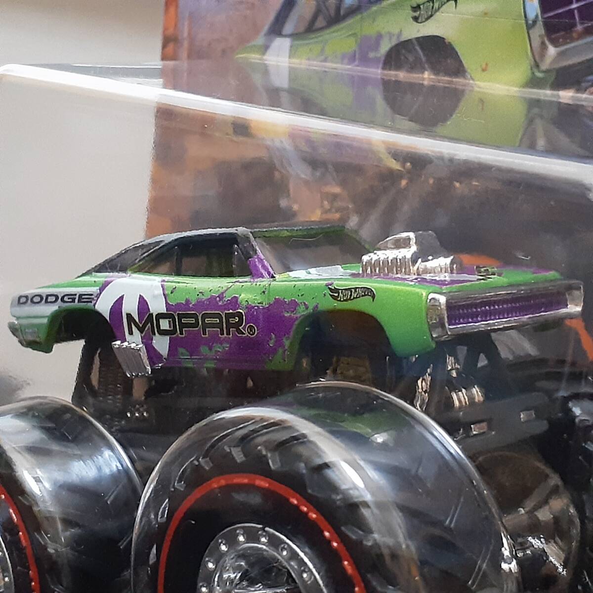 HOT WHeeLs MONSTER TRUKS DODGE CHARGER MOPAR KROGER EXCLUSIVE ダッジ チャージャー ミニカー クローガー 限定 日本未発売 モパー_画像3