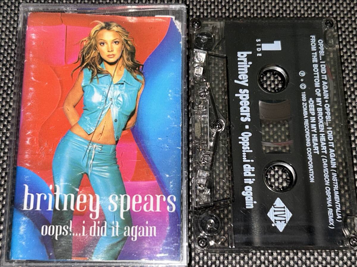 Britney Spears / Oops!...I Did It Again 輸入カセットテープ_画像1