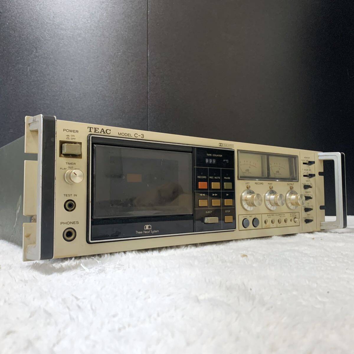 【銘機】TEAC C-3 ティアック カセットデッキ プレーヤー レコーダー『圧巻の3ヘッド』テープデッキ オーディオ機器 音楽機材 3HEAD TASCAM_画像1