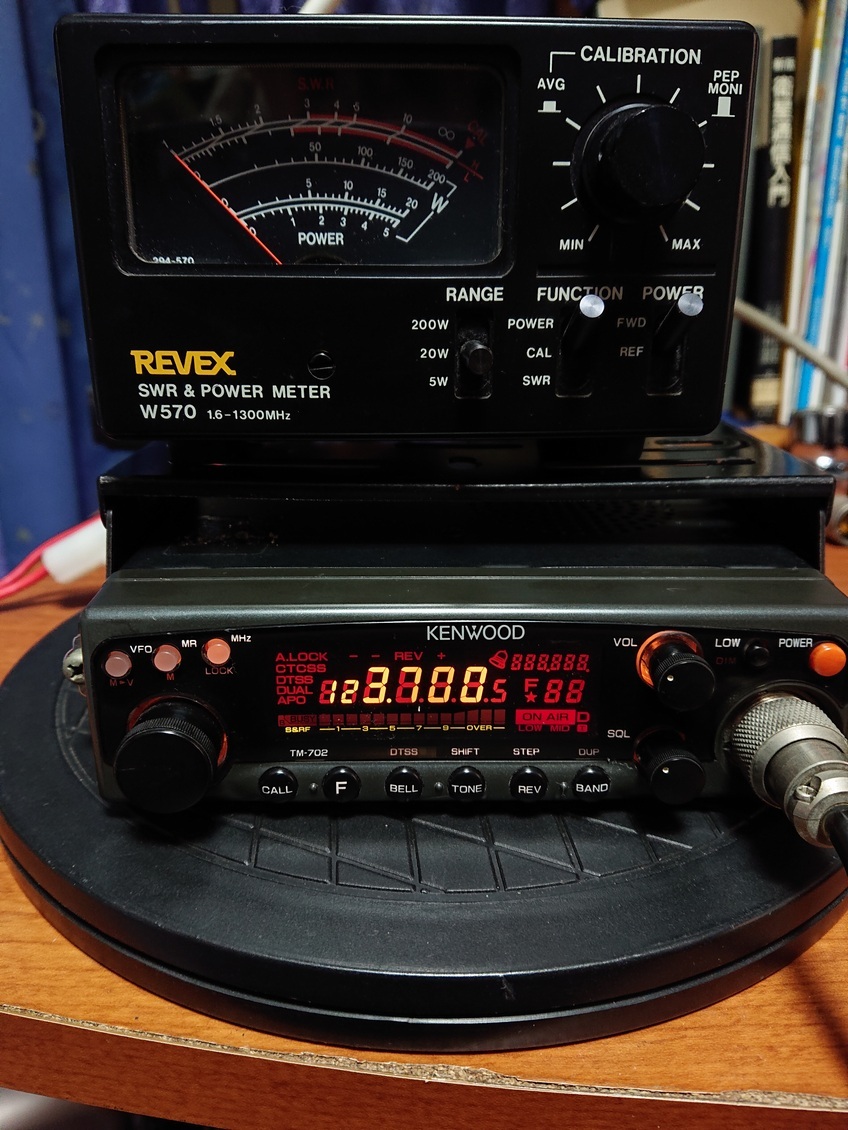 TM-702 145MHz　430MHz FM モービル機_画像3