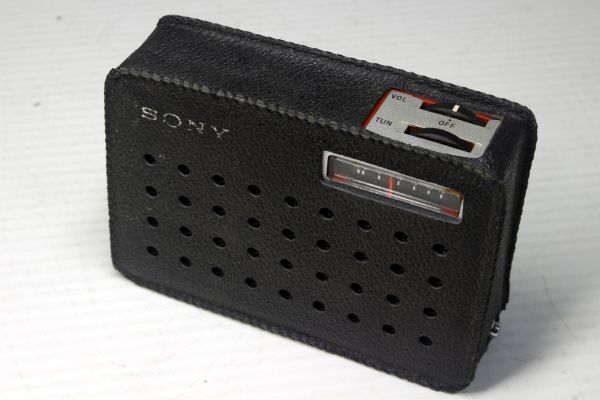 ソニー SONY トランジスタラジオ ３R-63 ケース付属/8石 ビンテージの画像9
