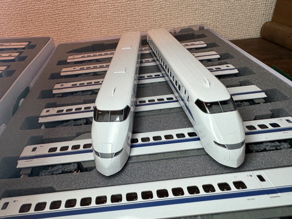 KATO 10-1766 特別企画品 300系 0番台 新幹線「のぞみ」 16両セット_画像6