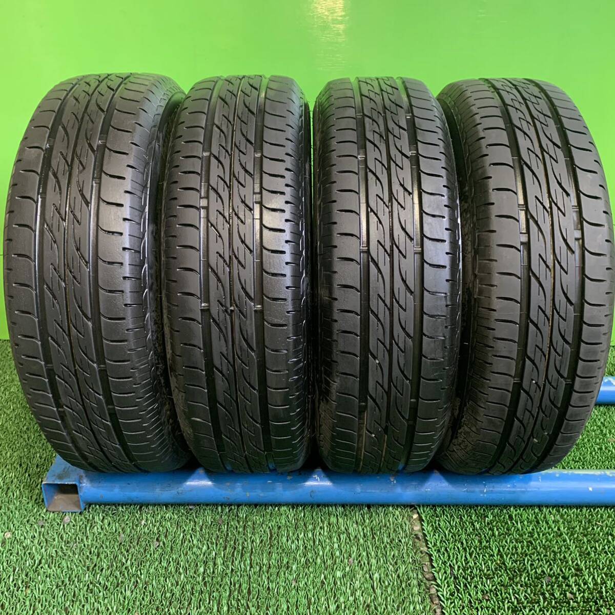 AE943-403 バリ溝 ブリヂストンNEXTRY 155/65R13 サマータイヤ 【4本】スチール 13x4.00B +46 PCD100 4穴 ライフ ルークス ekワゴン 等_画像2