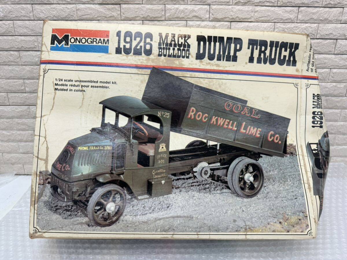三220☆【未組立】モノグラム 1/24 1926 マック ブルドッグ ダンプトラック MONOGRAM '26MACK BULLDOG DUMP TRUCK ダンプ トラック☆の画像1