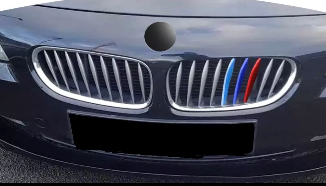スポーティ全開♪ BMW Mカラー グリル フィン カバー ストライプ モール Z4 E85 E86 2.2i 2.5i 3.0i 3.0si クーペ ロードスター カブリオレの画像1