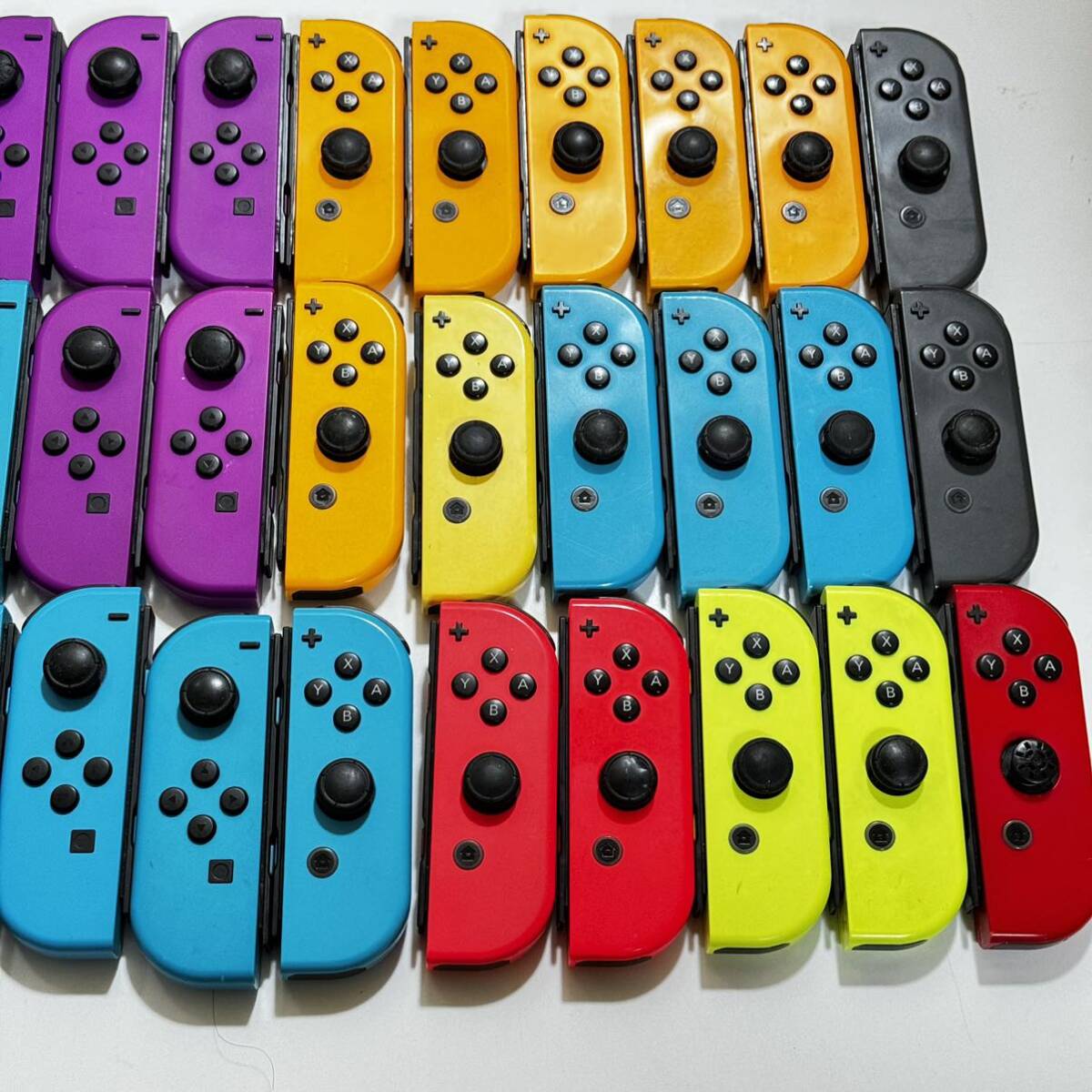 【ジャンク品】 Nintendo Switch 任天堂スイッチ ジョイコン　 Joy-Con コントローラ　36個　まとめ売り　在庫処分品　ZA5B_画像3