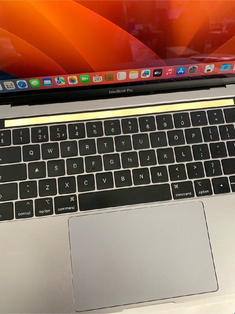 ■訳アリ■札幌発送■中古■Apple■MacBook Pro(13-inch, 2018)■Z0V800064■SSD 1TB■J490015i_画像3