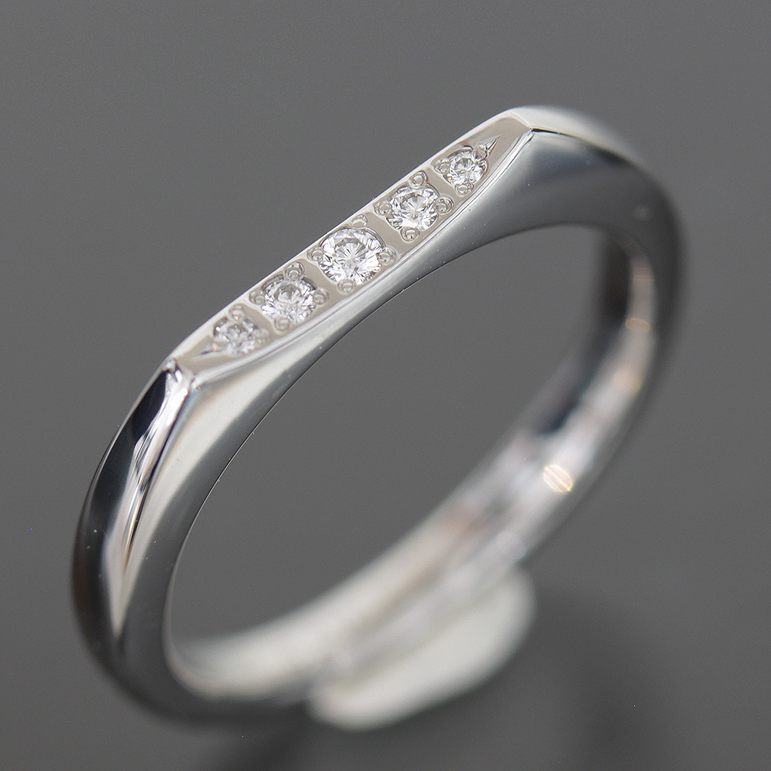 経典 0.036ct ダイヤ シライシ 銀座ダイヤモンド リング 5609A 新品仕上済 ピンキー 箱●指輪 pt950 6号 プラチナ台