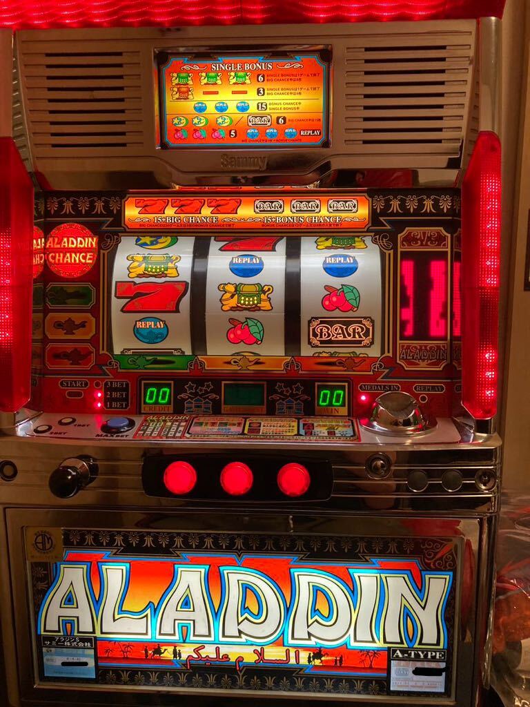 1 jpy start! Aladdin S 4 serial number slot apparatus Sammysami- receipt limitation (pick up) un- necessary machine attaching retro slot machine 