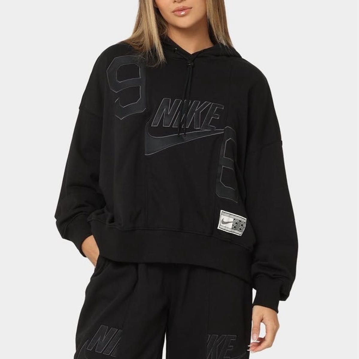 NIKE ナイキ パーカー プルオーバー フーディ CRC96 サーカ96 NIKE ナイキ パーカー プルオーバー フーディ CRC96 サーカ96