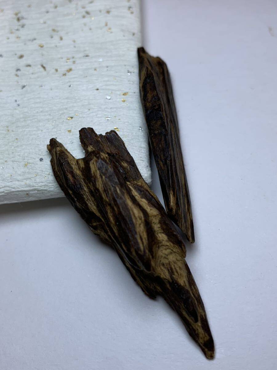 【 旧家蔵出し】松栄堂謹製 香木 伽羅 3.1g ★香道 茶道｜沈香 伽羅｜古美術 骨董品｜お香 線香|香道具茶道具★の画像10