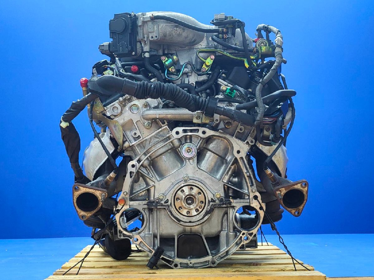 日産 Z33 フェアレディZ VQ35DE エンジン　　　　　　　　　　　　　　　　　　　　　　 2400417　2K3-3　友_E/Gブロックに割れはありません。